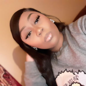 Meet your Posher, Tanasia